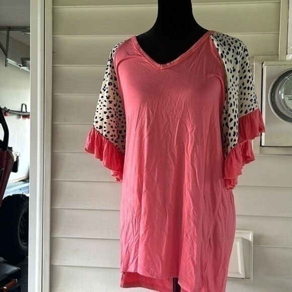 Beeson River small leopard print bell sleeve short sleeve top   F - Picture 1 of 7